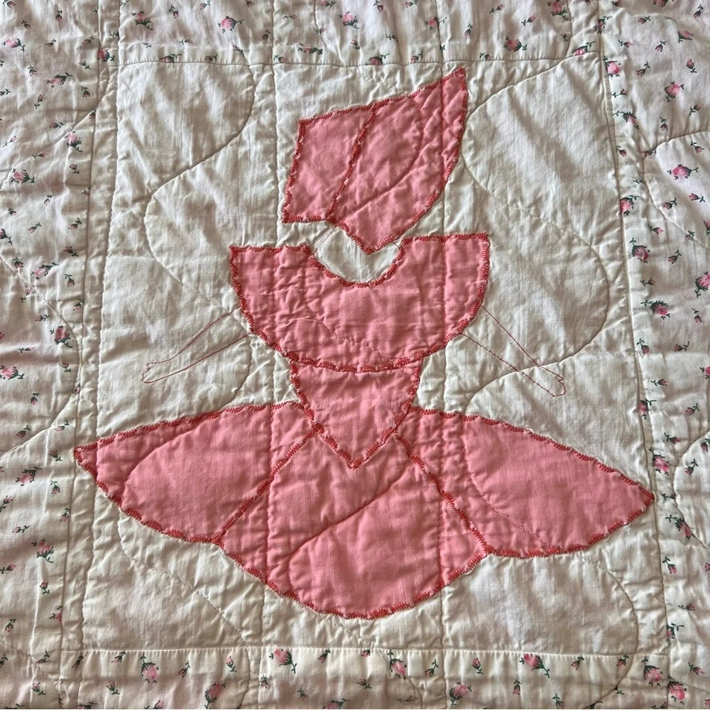 Vintage Handmade Cotton Parasol Petticoat Quilt.